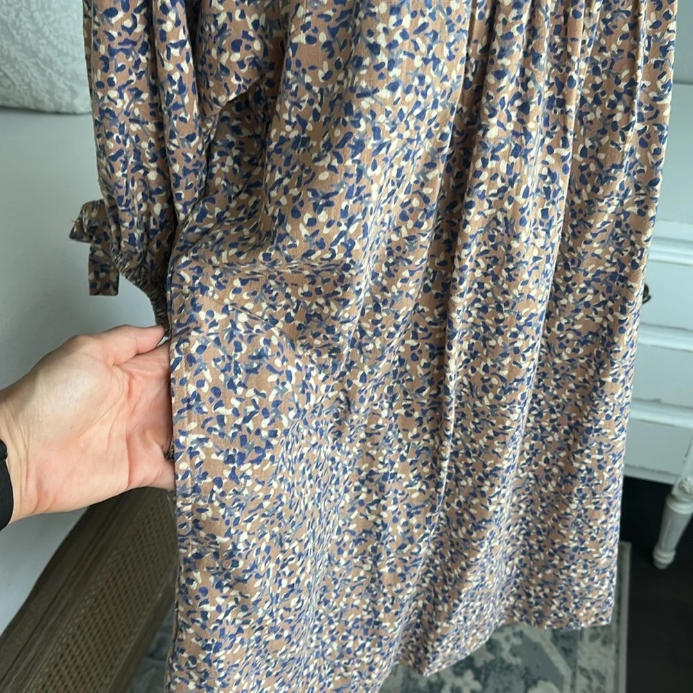 Mirth Belem Dress in Costal Coral - Picture 10 of 14